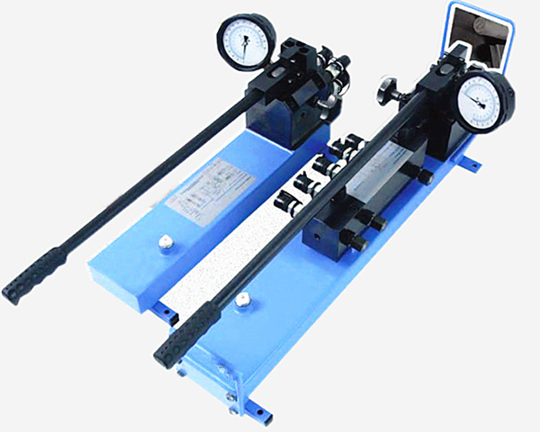 超高(gāo)壓手動(dong)液壓泵(beng)