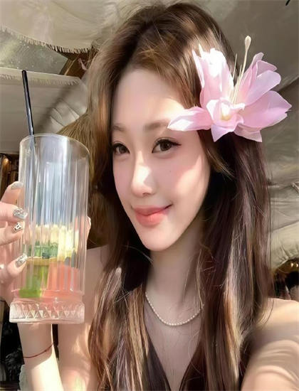 剪辑艺术：《女秘书的反攻》伏笔的巧妙设置与揭示时机——激励人心的正能量